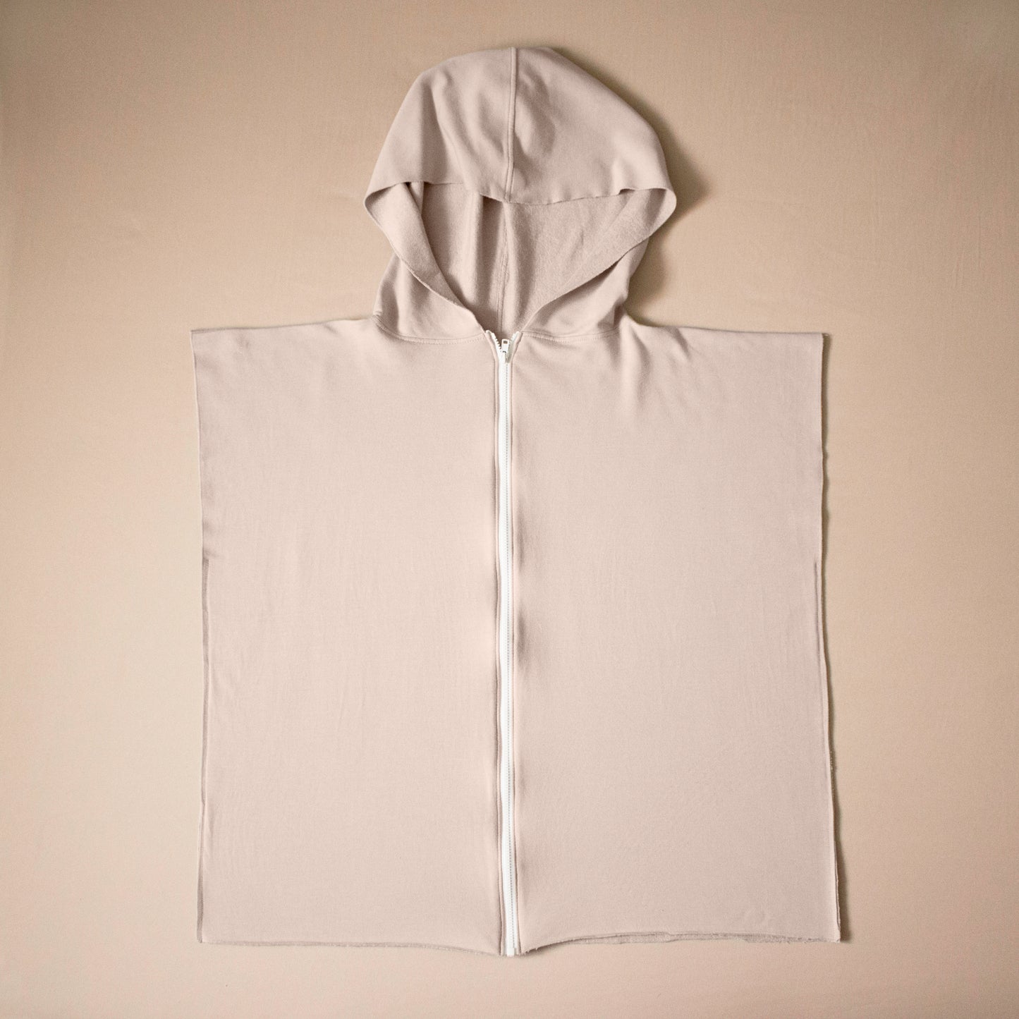 beach poncho - fawn.