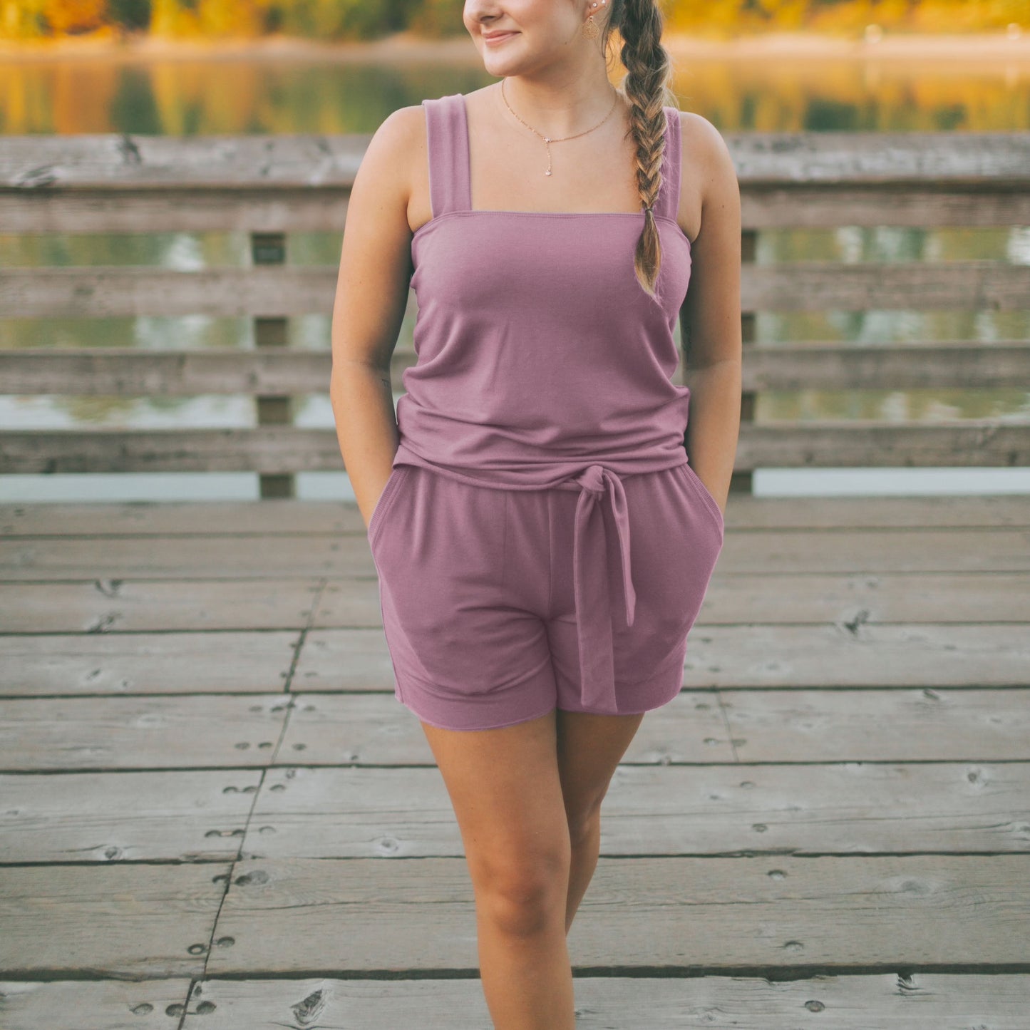 hum x honey women's tie short - mauve.