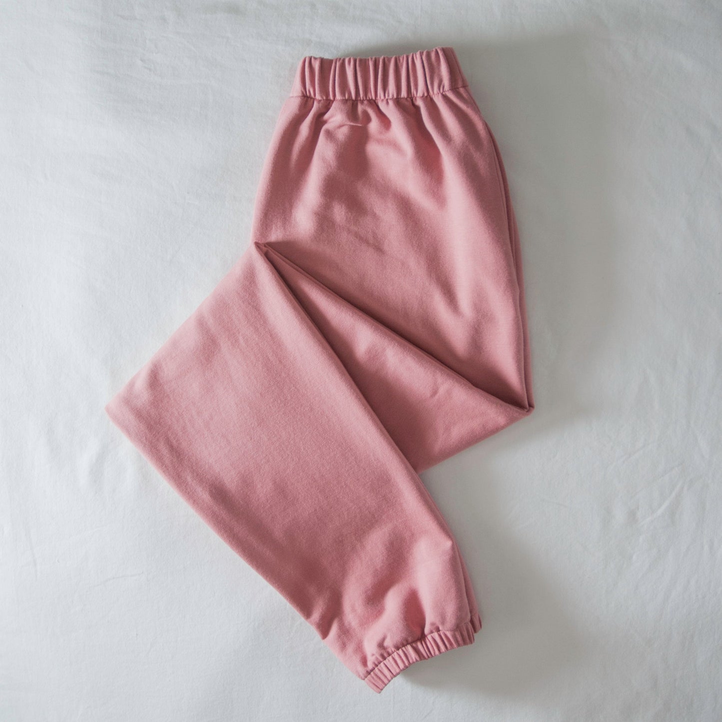 women's sweatpants.